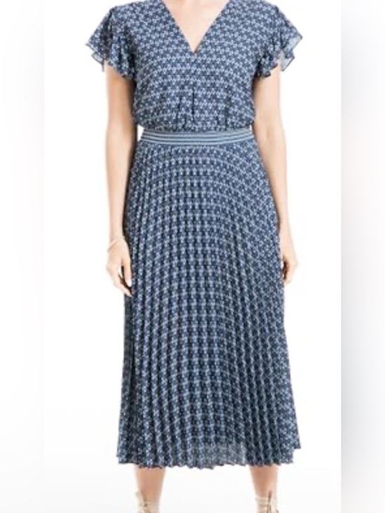 Max Studio Dresses & Skirts - Max Studio Women's Crepe Short Sleeve Pleated Midi Dress